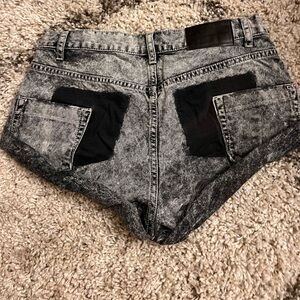 26 one teaspoon shorts